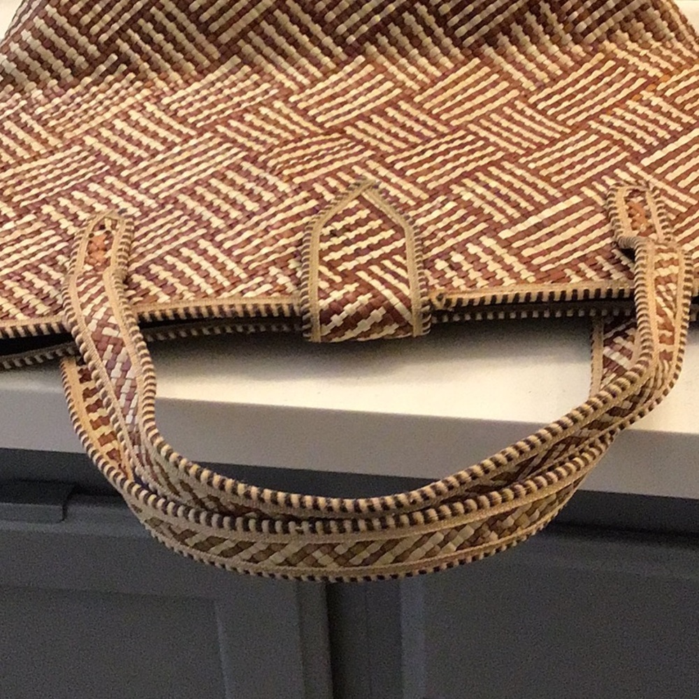 Straw Tote Bag - Picture 6 of 7